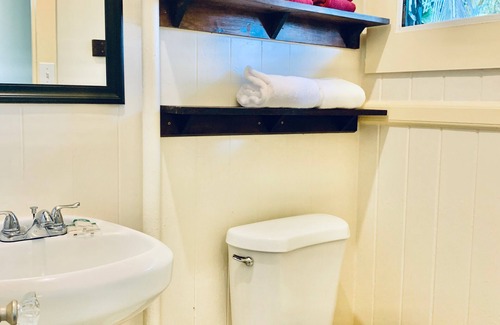 Hilo Hotel | Wild Ginger Hotel