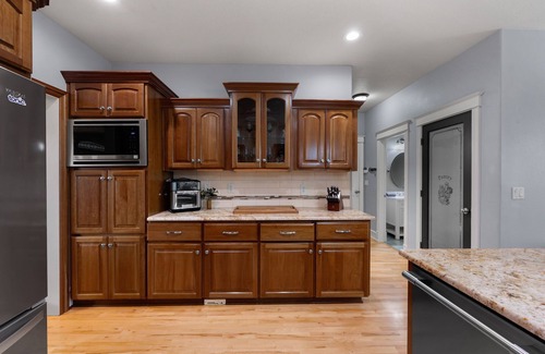 Oregon City House | Wild Haven Retreat- Spacious Home Close to Nature