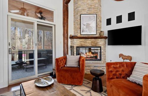 New Buffalo House | Wild Horse Run