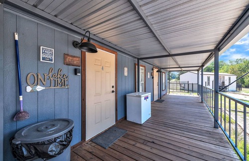 Kingston Apartment | Wild Horses - 1 Bedroom Hotel Room by The Lodges at Fossil Creek