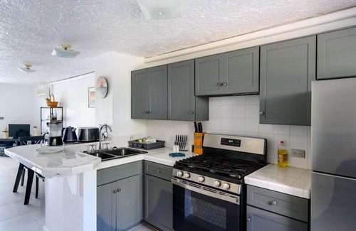 Saint John Parish Villa | Wild Lotus Villa - Waterfront on Jolly Harbour