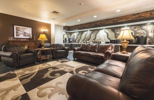 Clinton Hotel | Wild Rose Casino & Hotel Clinton