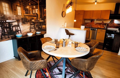 Katzweiler Apartment | Wild Western Apartment- TLA in a quiet location by the river