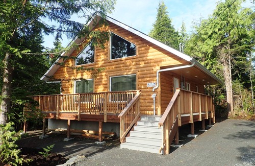 Ketchikan Cabin | Wild Wolf Alaska Cabin - Gorgeous Property