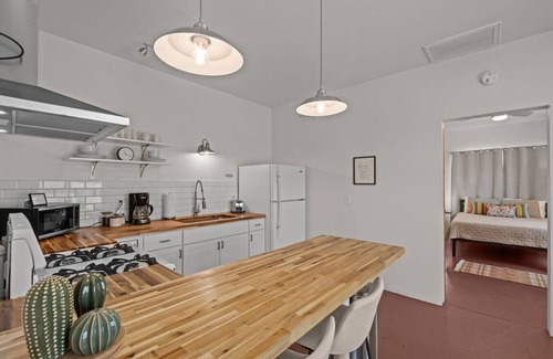 Rincon Heights House | Wildcat Den Walking to U of A