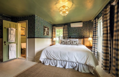 Sheffield Bed & Breakfast | Wilder House Berkshires