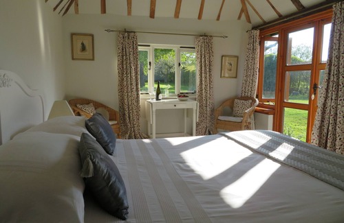 Abbess Roding Bed & Breakfast | Wilderness B&B