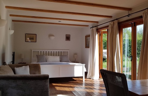Abbess Roding Bed & Breakfast | Wilderness B&B