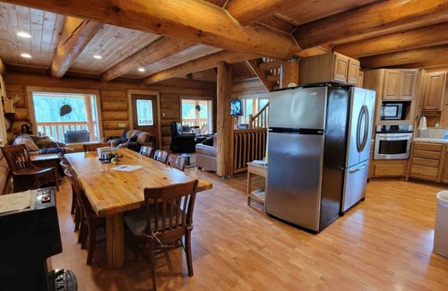 Somerset Cabin | Wilderness Cabin In Colorado Mountains