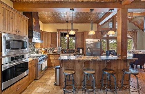 Eureka House | Wilderness Club Chalet Golf Retreat
