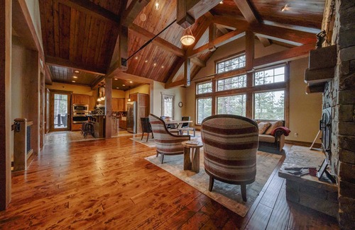 Eureka Ski Chalet | Wilderness Club Chalet - Hot Tub | Game Room