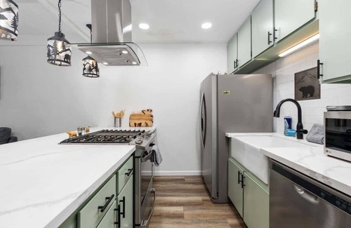 Granite Ridge Condo | Wilderness Hideaway | Across from the pool & spa!