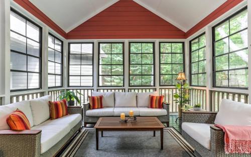 Big Canoe House | Wilderness Lodge - Fireside Chats Spa Baths