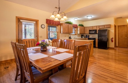 Spotsylvania Cabin | Wilderness Presidential By Tripforth