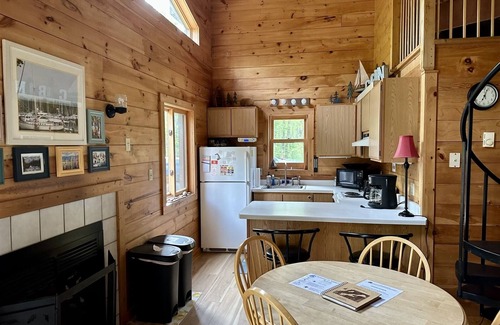La Pointe Cabin | Wilderness Retreat - Secluded cottage tucked away in the Woods!
