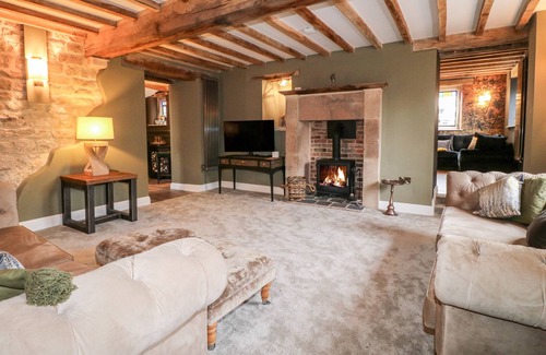 Milford Cottage | WILDERSLEY FARM - THE FARM HOUSE, family friendly in Belper