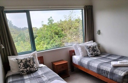 Opua House | Wildferns Opua- Escape into the Wilderness