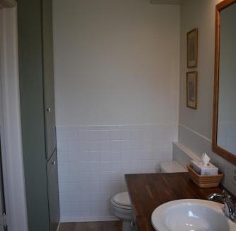 Garfield Apartment | Wildflower Suites North