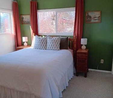 Garfield Apartment | Wildflower Suites South