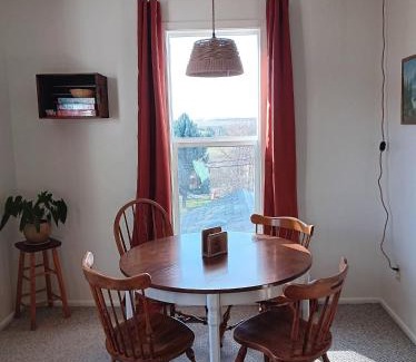 Garfield Apartment | Wildflower Suites South