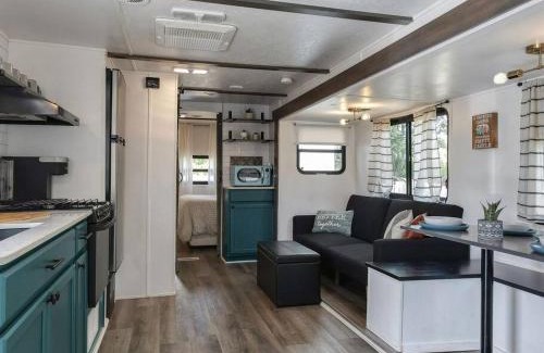 North Industry House | Wildflower Wanderlust-Glamping st 1885 Farms