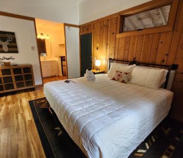 Waynesville Hotel | Wildrest Hotel