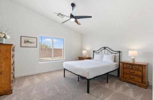 Parkwood Ranch House | Wildrose Retreat Adventure Golf Pool BBQ