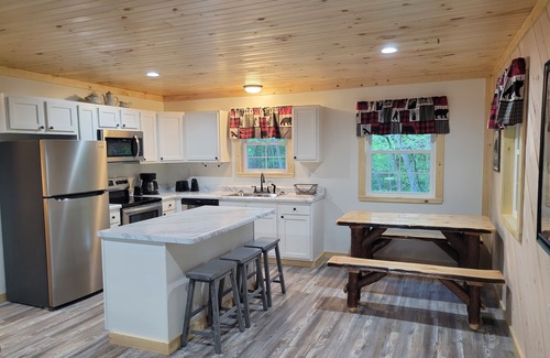 French Creek Cabin | Wildwood cabin at Paradise in the Woods on the Buckhannon River