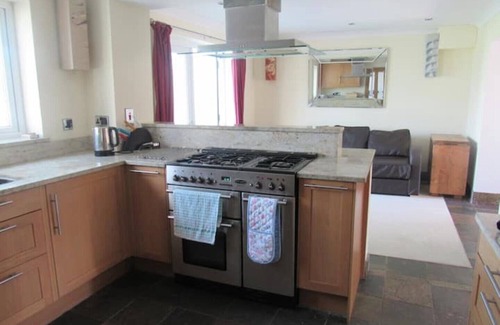 Silverstone House | Wildwood Cottage - Silverstone F1