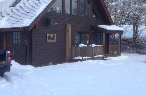 Fort Augustus House | WILDWOOD in the Scottish Highlands near Loch Ness and Fort Augustus Pet Friendly