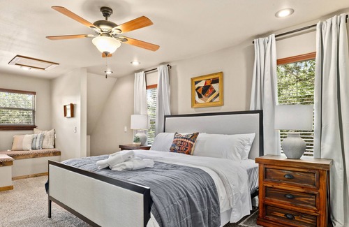Springdale House | Wildwood Lake House - On Beaver Lake