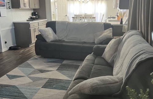 Boscobel House | Wildwood Retreat - Newly remodeled