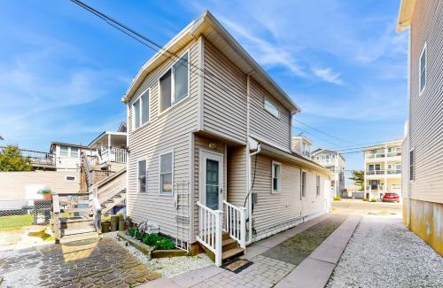 North Wildwood House | Wildwood Waves - Unit 1