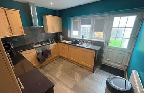 West Bridgford House | Wilford Charm: Spacious 3-bedroom retreat in Nottingham