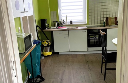 Neumuenster House | Wilhelmstraße 19 W4 - 2 bedrooms with parking space