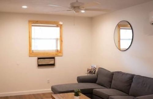 Portland Apartment | Wilkerson Lane Apartment One Bed/ One Bath