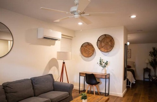Portland Apartment | Wilkerson Lane Apartment One Bed/ One Bath