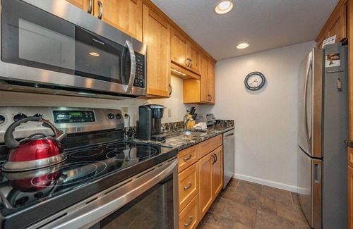 Thayerville Condo | Will O' The Wisp: 104B One Bedroom/One Bath