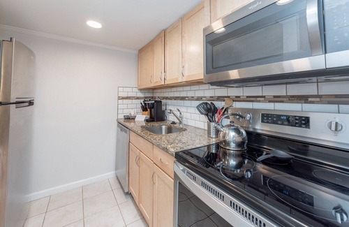 Thayerville Condo | Will O' The Wisp: 207B One Bedroom/One Bath