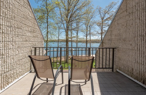 Thayerville Condo | Will O' The Wisp: 207B One Bedroom/One Bath