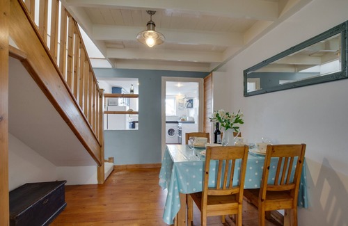 Trewellard House | Will's Cottage - Studio House, Sleeps 4
