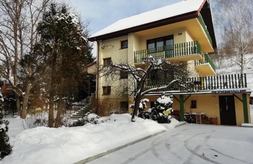 Piwniczna-Zdroj Bed & Breakfast | Willa Mirabelka