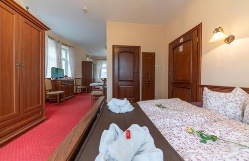 Szklarska Poreba House | Willa Słoneczna Róża pokoje ze śniadaniami w centrum szklarskiej poreby