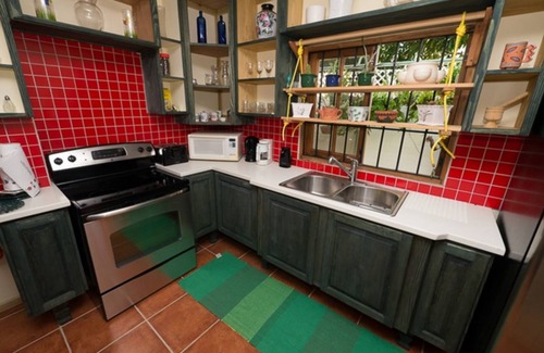 Tunapuna Bed & Breakfast | Willard's Bed and Breakfast