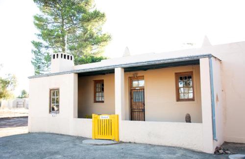 Hantam Apartment | Willemsrivier Trekpad Guest Houses
