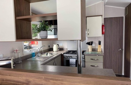 Clacton-on-Sea House | Willerby, 2 bedroom Caravan, surrounded by nature