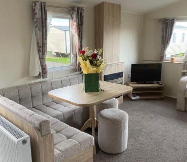 Rhyl Resort | Willerby, Peppy, Sycamore Walk, Lyons Robin Hood Holiday Park