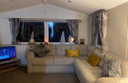 Rhyl Resort | Willerby, Peppy, Sycamore Walk, Lyons Robin Hood Holiday Park