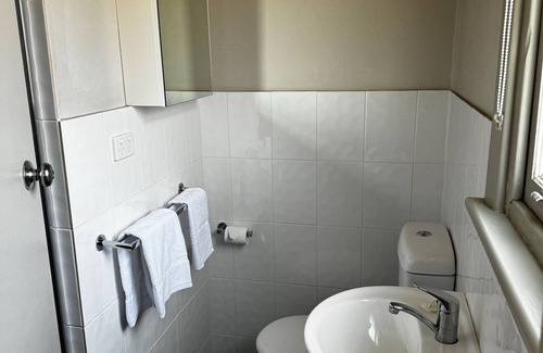 Wagga Wagga Hotel | William Farrer Hotel