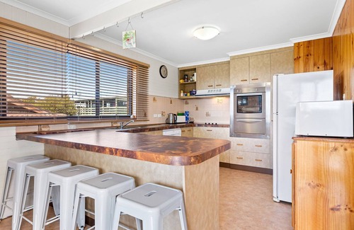 Dalmeny House | William's Wonder - Close to the Beach